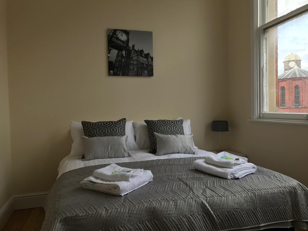 The Salford Apartment Stockport Bagian luar foto